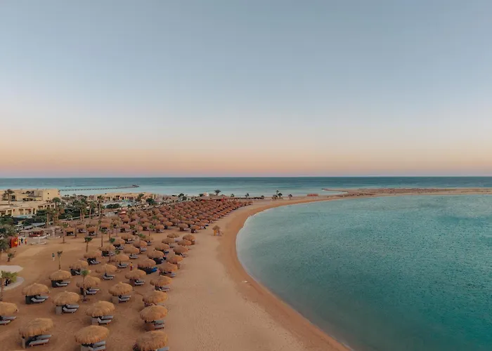 منتجع شيراتون خليج سوما